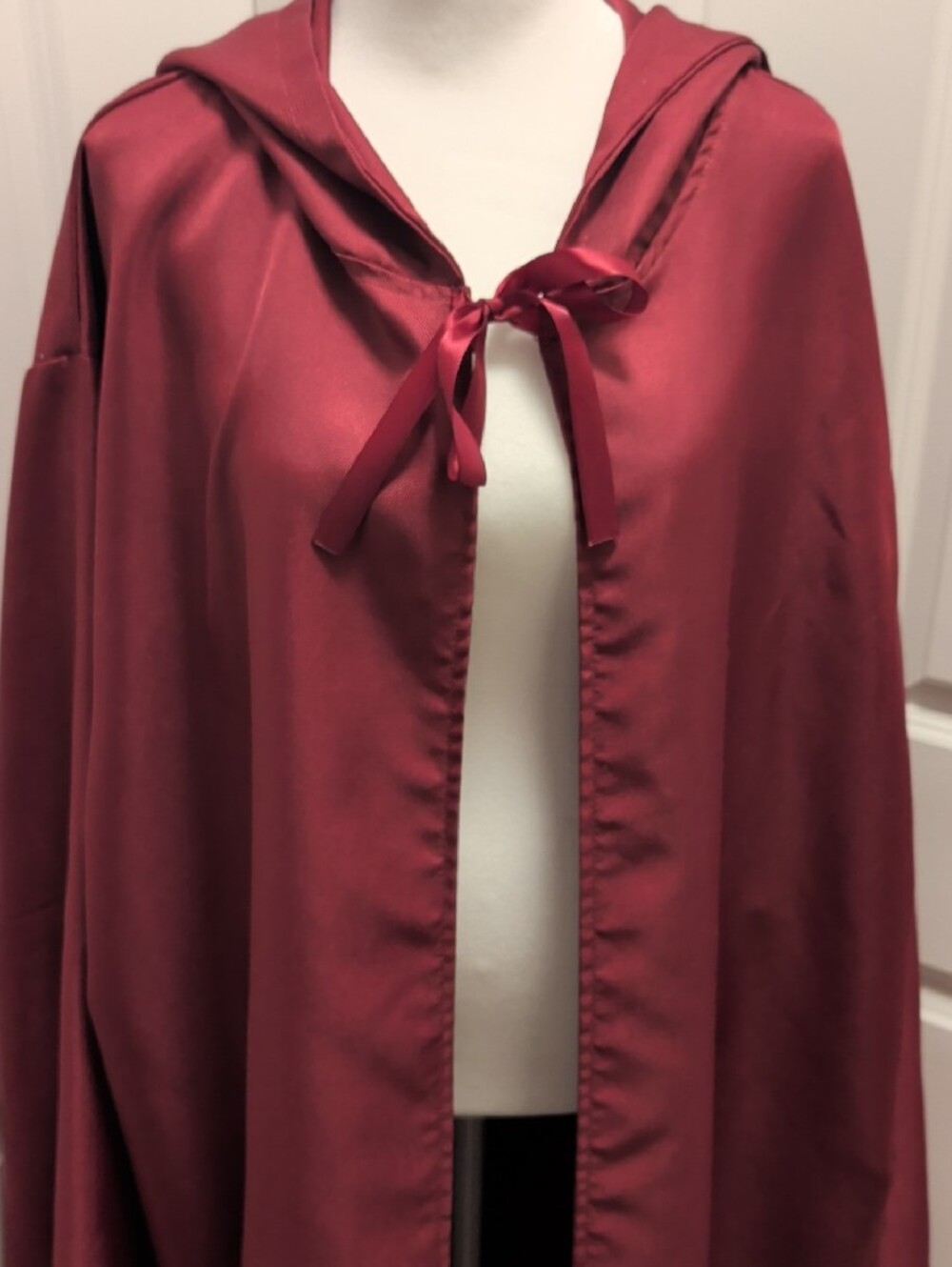 Hooded Burgundy Cape 2XL - Fantasy Cosplay Costume - Picture 2 of 11